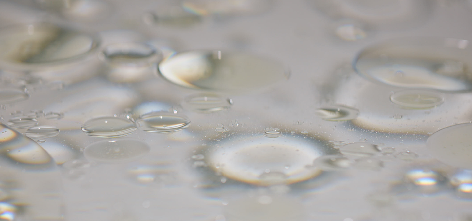 6 Refreshing Ways to Use Tea Tree Oil