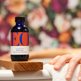 Warm Embrace Bath Oil in Rose Geranium